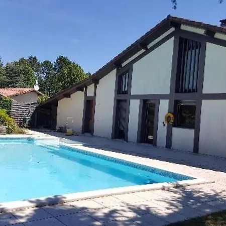 فيلة Paisible Avec Piscine, Animaux Admis - 8 Pers. - Fr-1-881-28 فيل سانت غيرونز